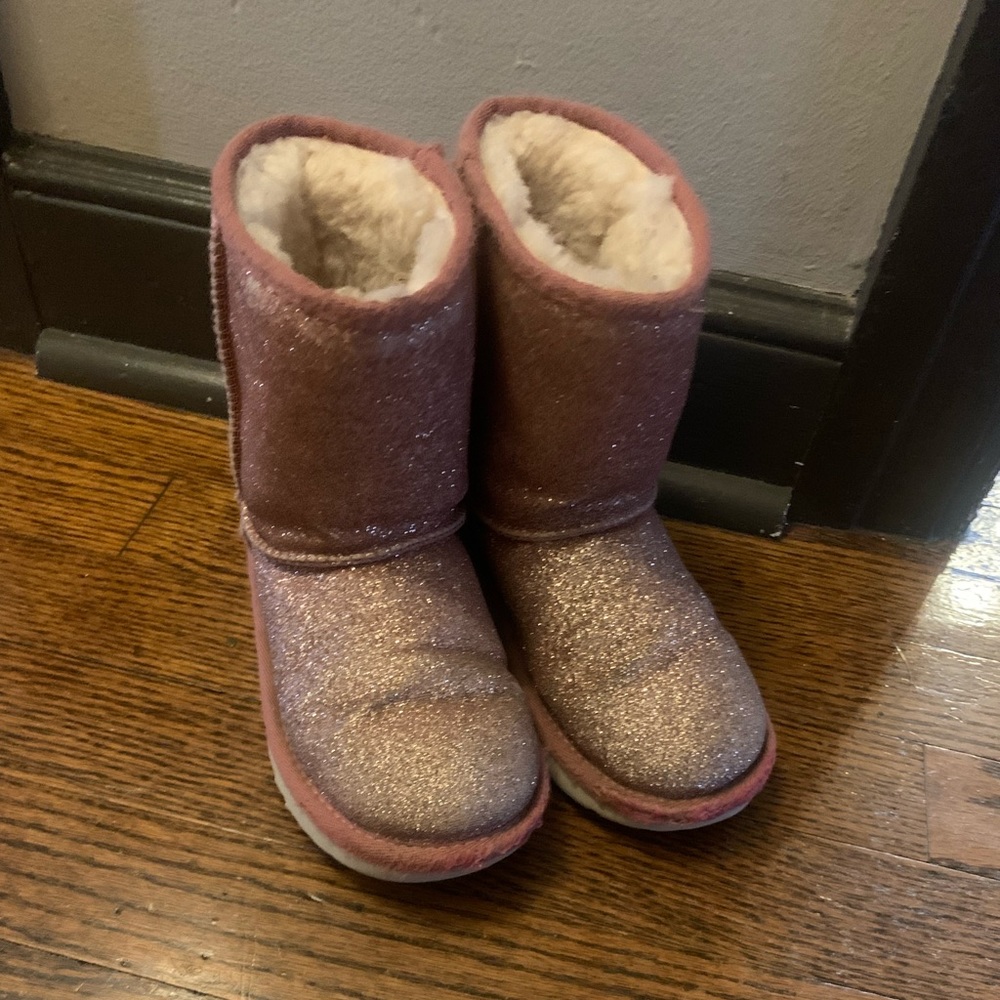 Girls Glitter Pink Uggs size 13